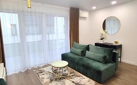 New Apartment J22, Free Private Parking, Terrace, Self Check-In